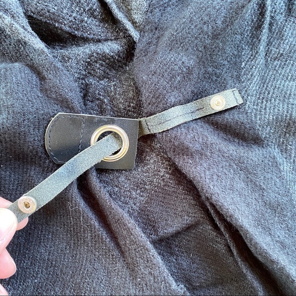 Lord & Taylor Hooded Cape/Poncho - Picture 3 of 7